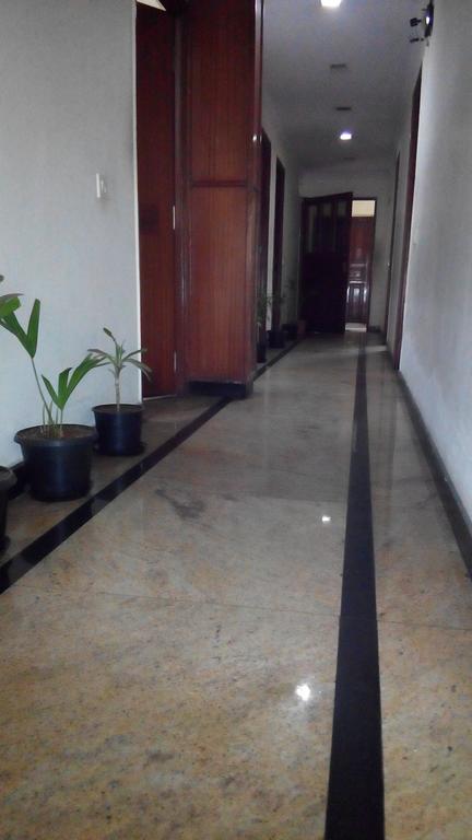 Hotel Richmond Residency Bangalore Buitenkant foto